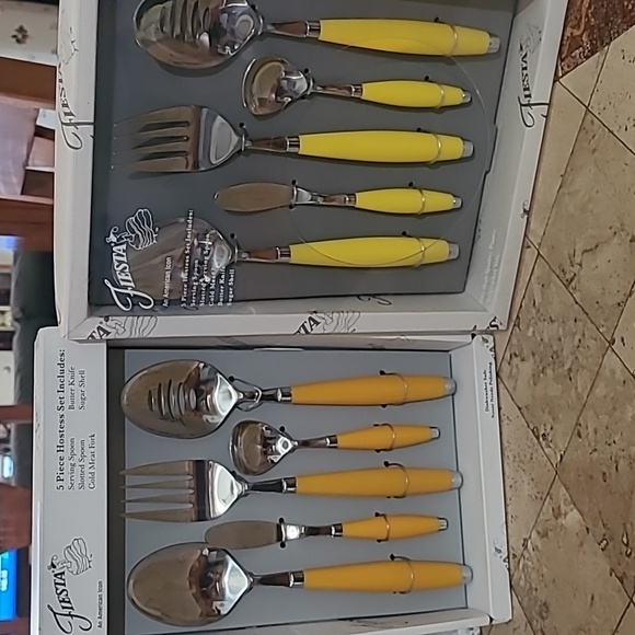 Fiesta five piece Hostess Set's - Picture 2 of 9